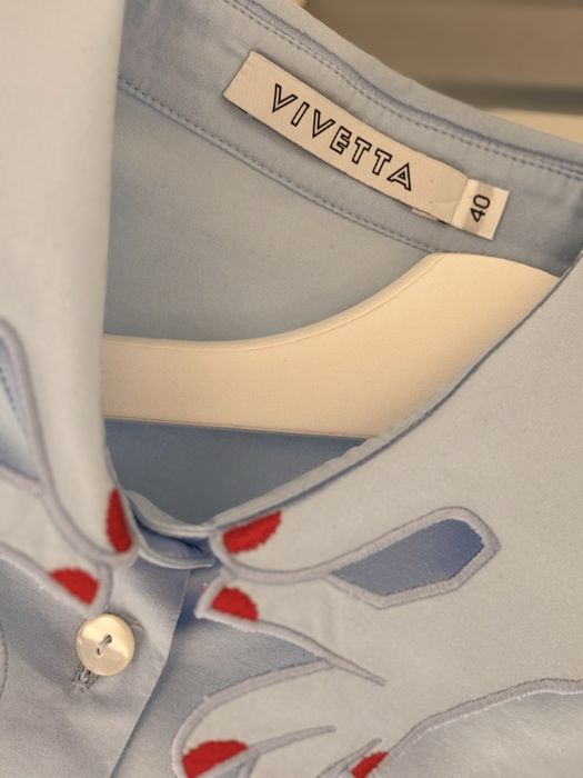 Дизайнерска светлосиня риза Vivetta с ефектна яка – Размер S (IT 40)