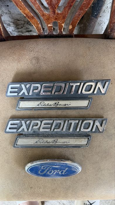 Значки Ford, Expedition
