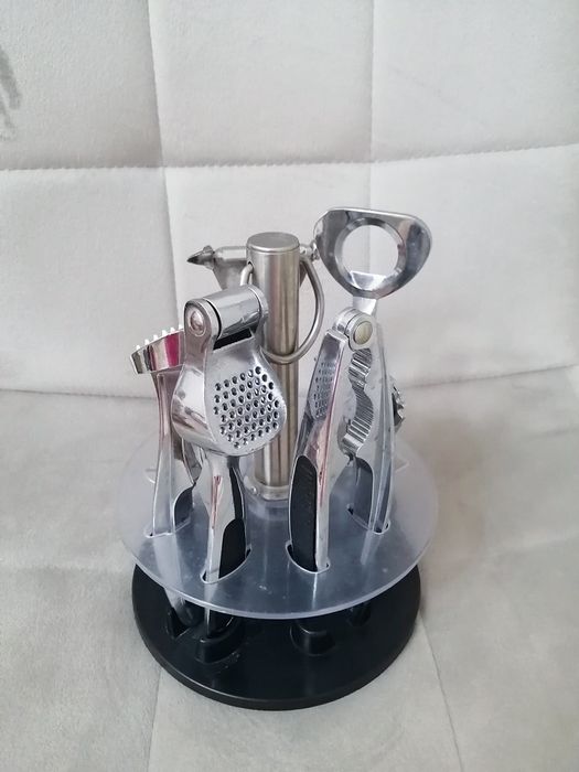 Набор кухонных инструментов