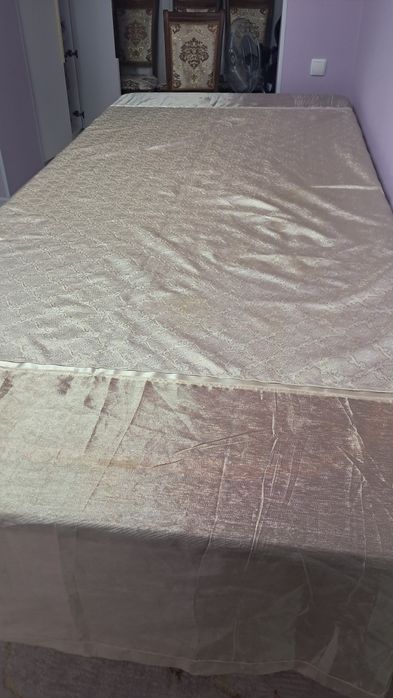 Stol sotiladi holati yaxshi