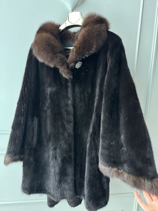 Продается норковая шуба