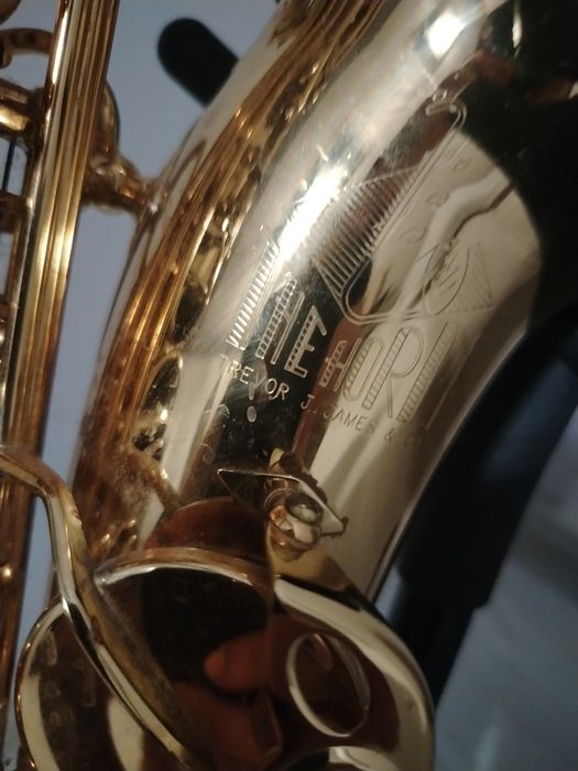 Саксофон The Horh Con американски