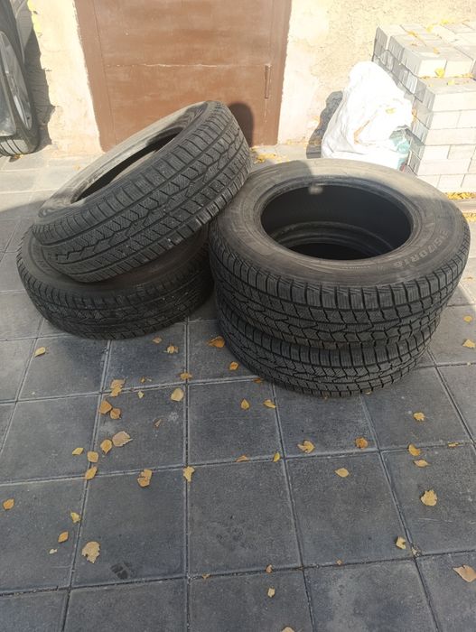 Продам зимние шины