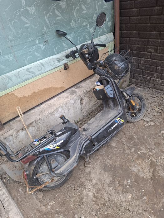 Электро скутер   .