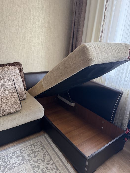 Продается угловой диван