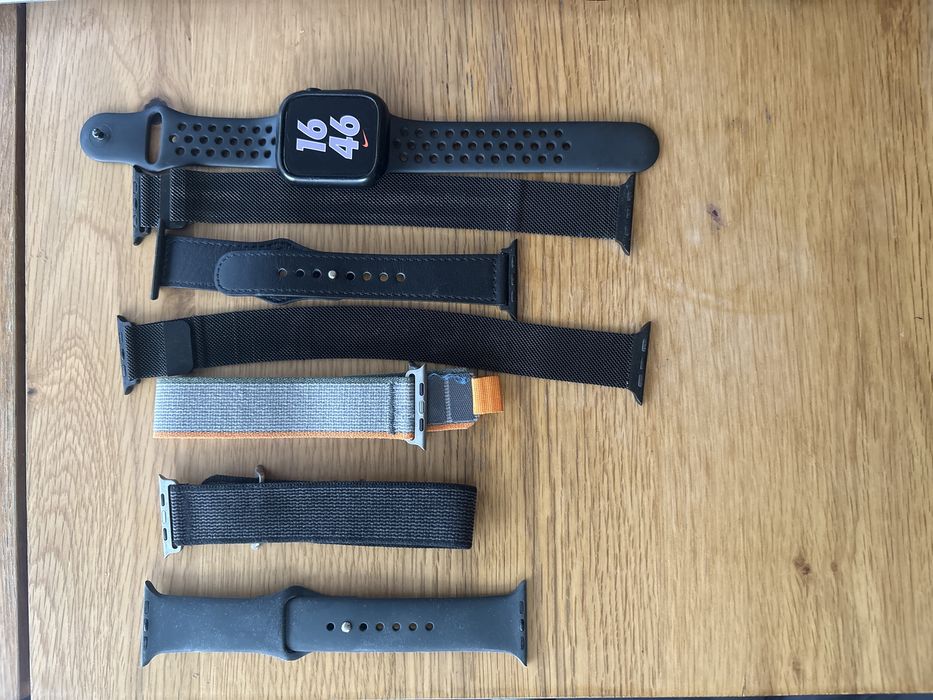 Applle Iwatch 7 Nike серия 45 мм.