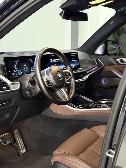 BMW X5 M60i в продаже