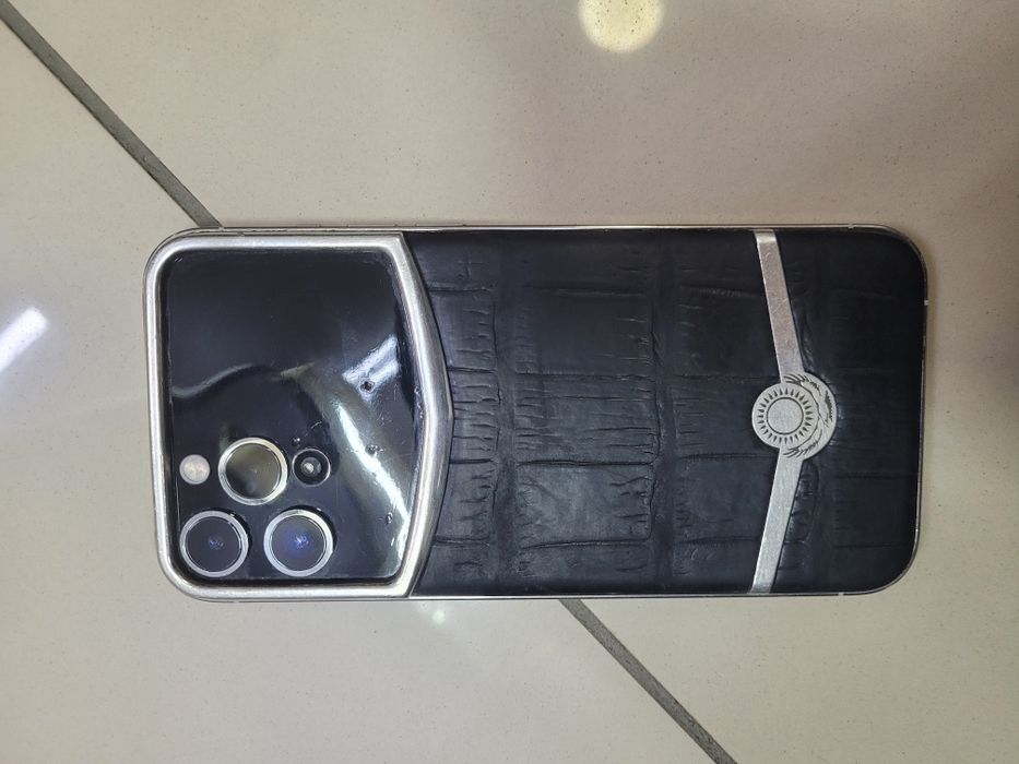 Продам телефон IPHONE 12 Pro Max.    256 GB