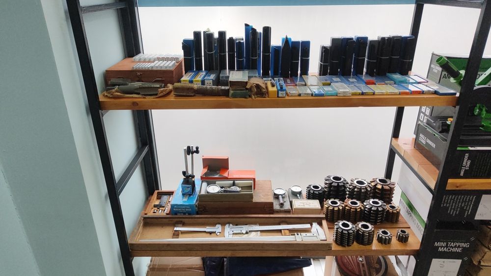 Sverlo k/x  koronchatiy sver tokarniy rezets plastina napayka mikromer