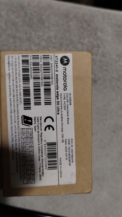 Продавам Motorola edge 30 ultra