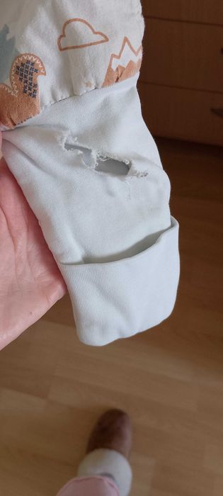 ПОДАРЯВАМ! Зимно чувалче с крачета Angel baby 3-4 год.