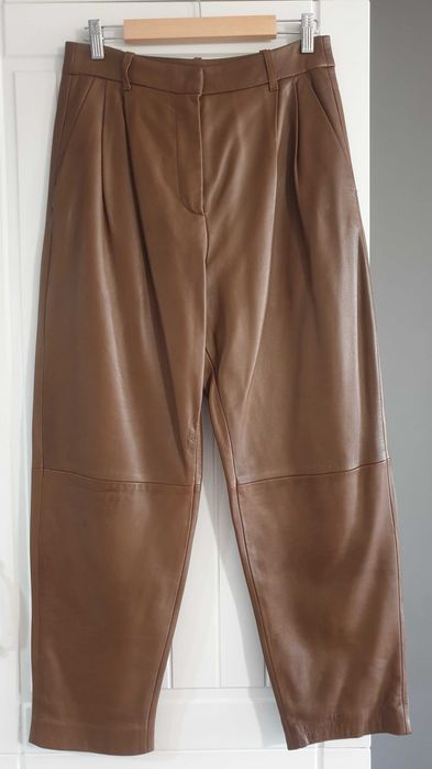 Кожен панталон Massimo Dutti