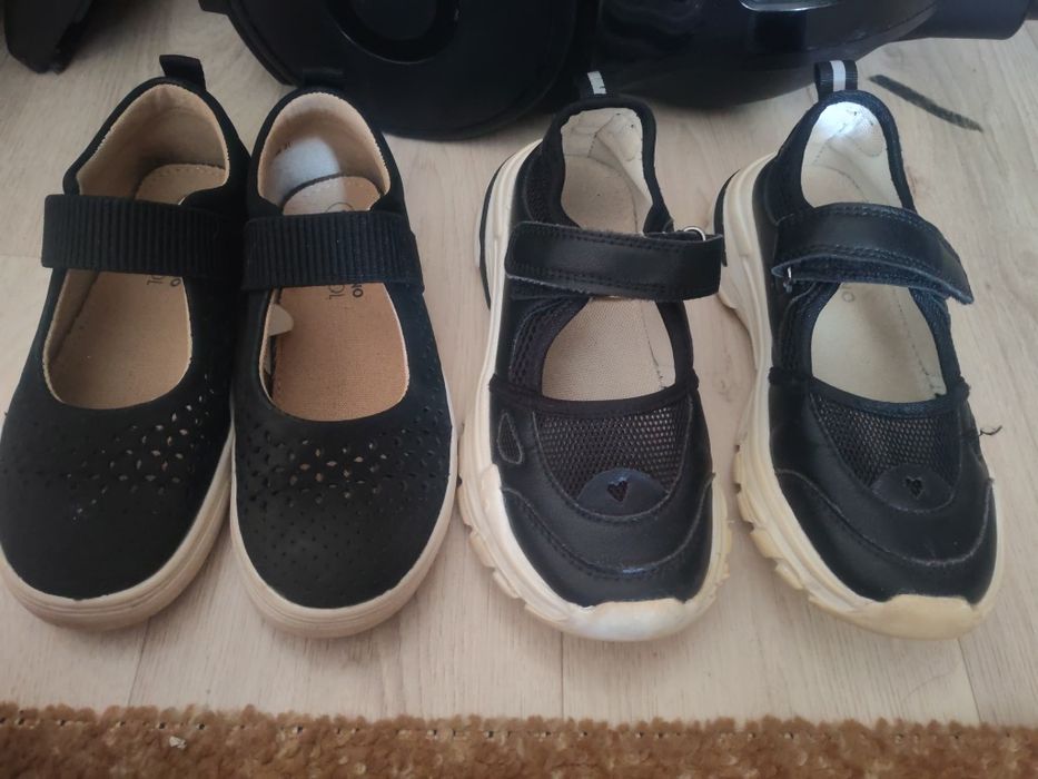 Продам обувь для девочки