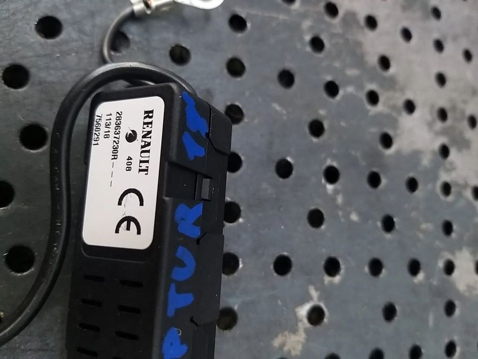 Amplificator antena renault captur 1 j5 h5 283637230r
