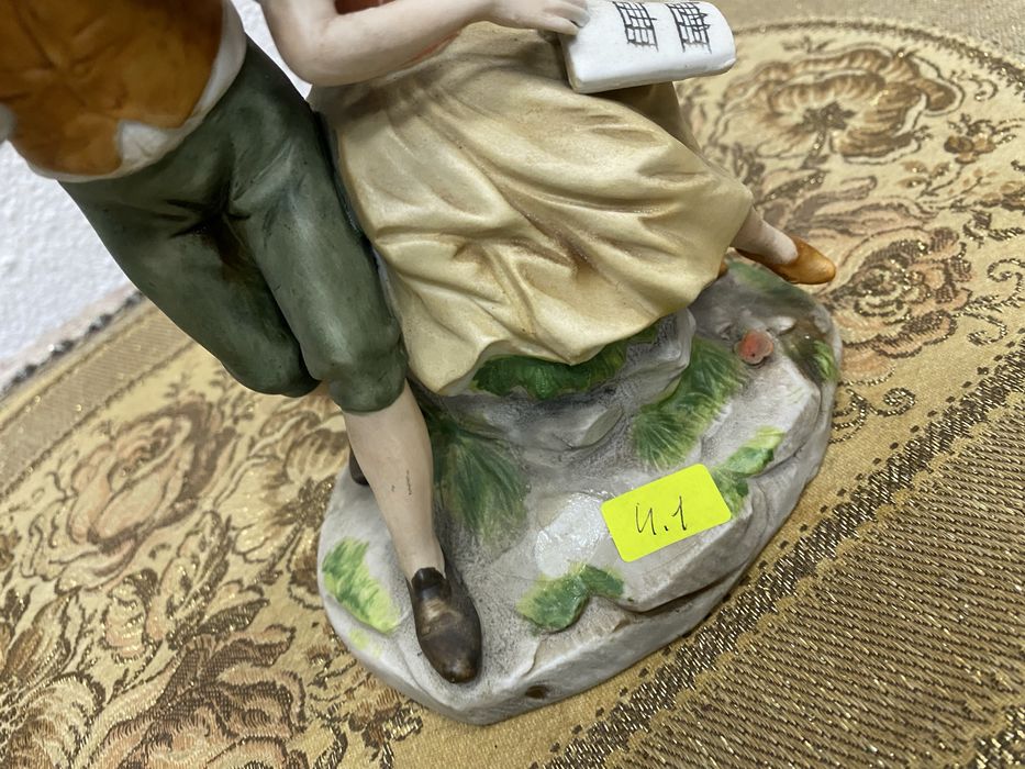 Стара немска фигура от порцелан