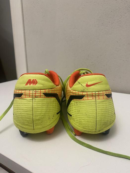 Бутонки Nike Mercurial