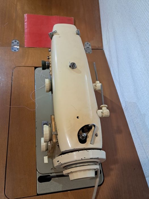 Веритас  Текстима швейная машина