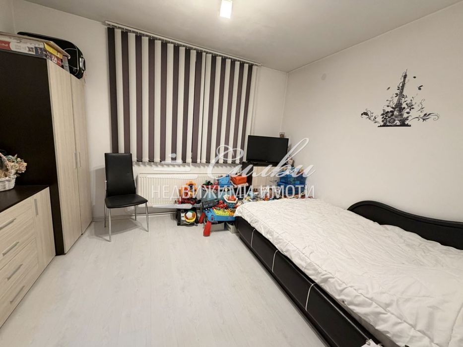 Четиристаен апартамент - кв. Болницата!