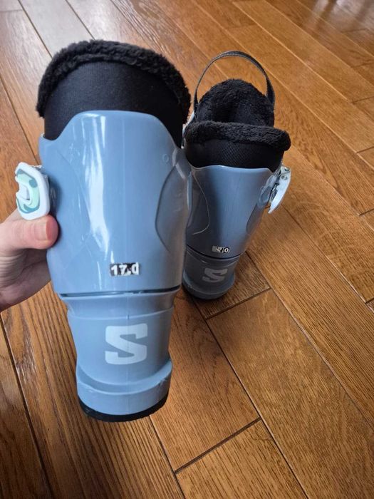 Vand Clapari Schiuri si Casca