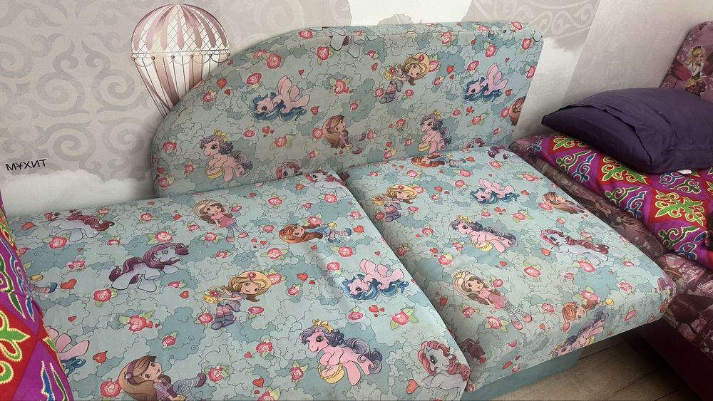 Балаларға арналған дивандар. 3 данасы бар