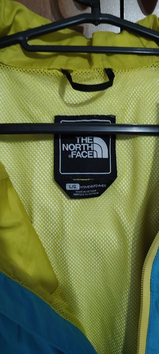 Geacă The North Face pentru femei, model Shell, mărimea L