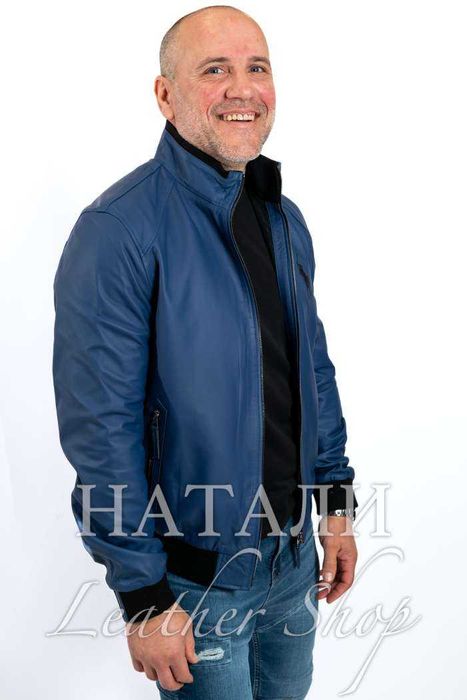 Кожен бомбър Бисер