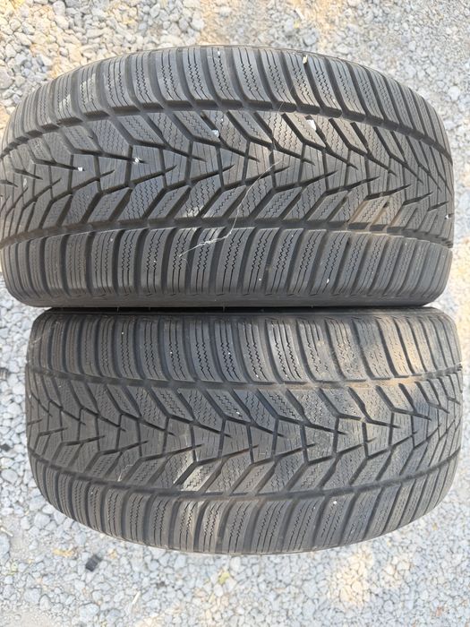245/40 R18 2броя зимни гуми
