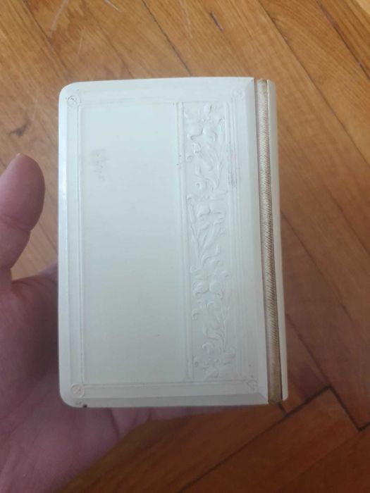 Carte de rugăciuni veche de peste 100 de ani !