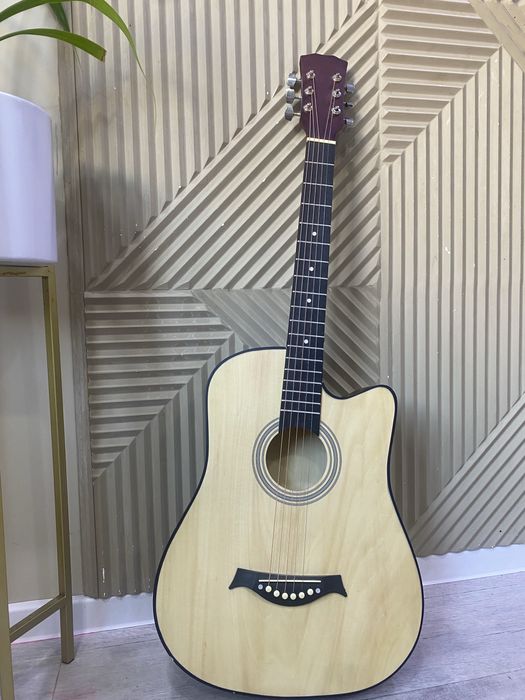 Продается гитара