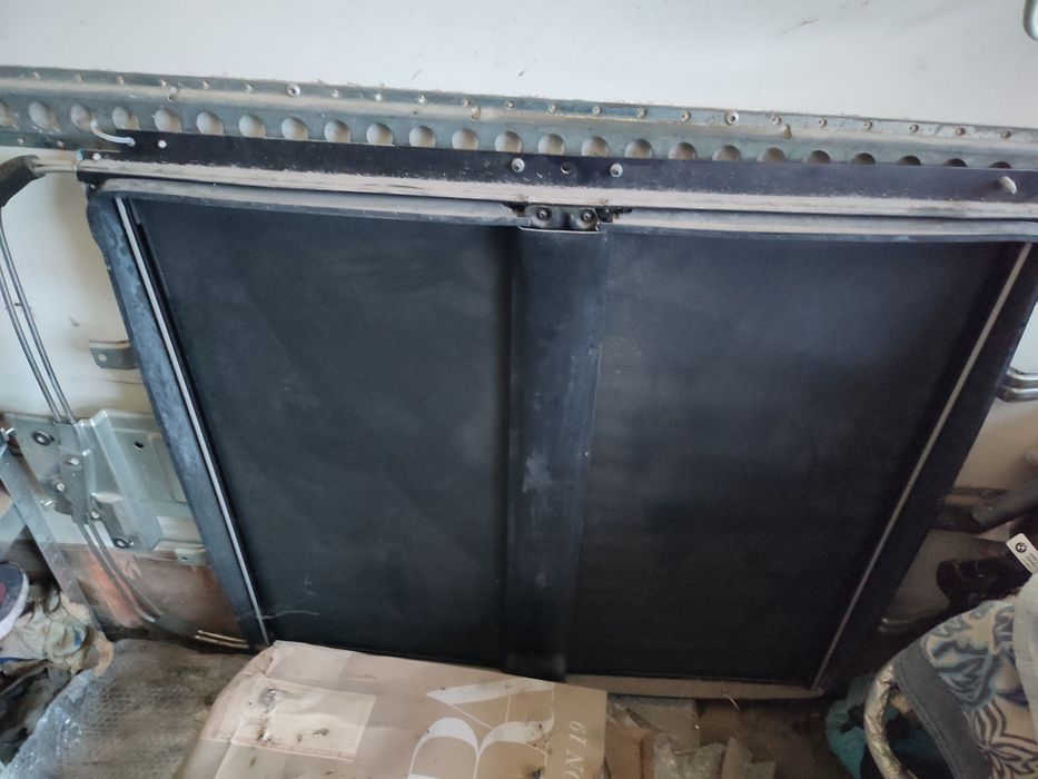 Панорамен таван щора и мотор