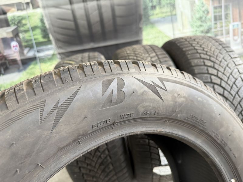 235/55/18 BRIDGESTONE 4бр