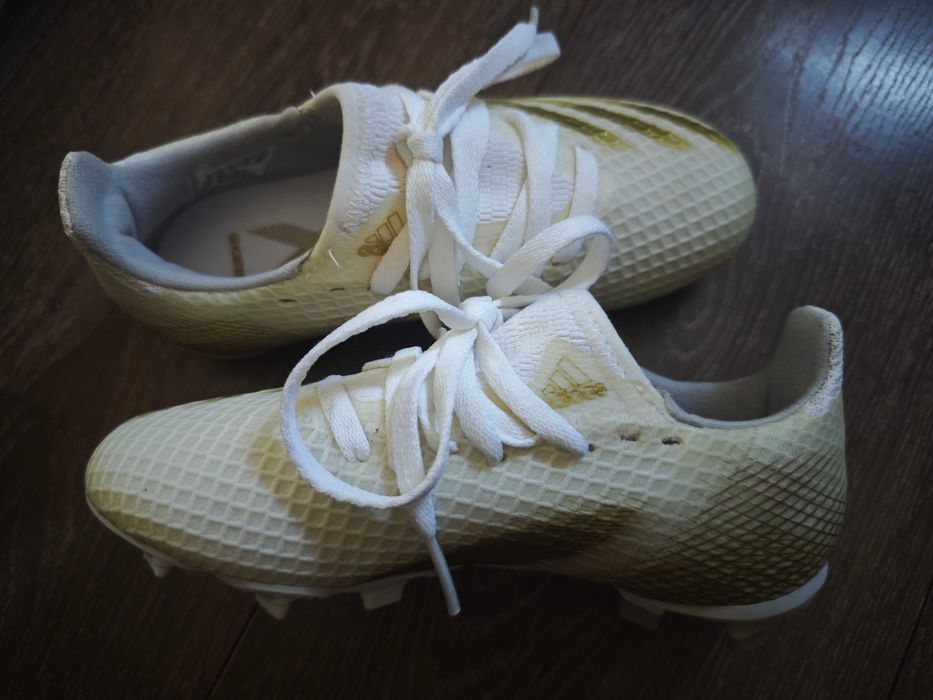 Футболни бутонки ADIDAS - 31 номер