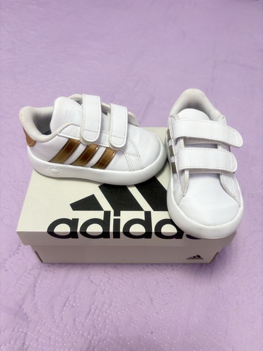 Маратонки Nike 22 номер