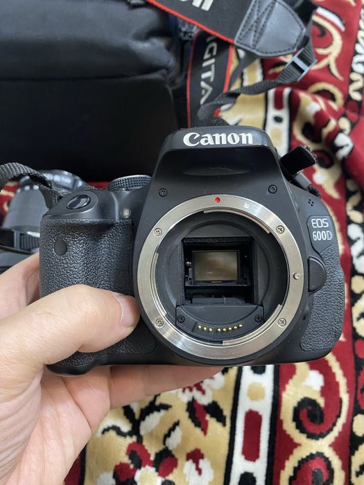 Canon d600 в хорошем состояний