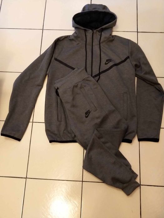 Спортен екип  Tech Fleece размер S/ L/ XL