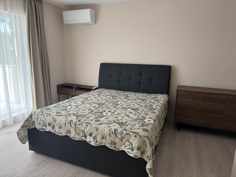 Дава се под наем Тристаен апартамент в Пловдив, Кършияка - 130 кв.м за 765 € - Снимка #3