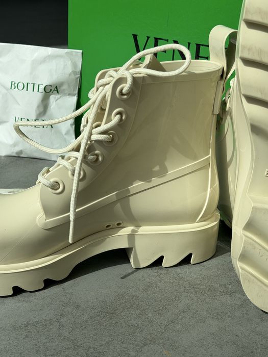 Гумени боти Bottega Veneta