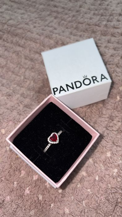 PANDORA пръстен 50 размер