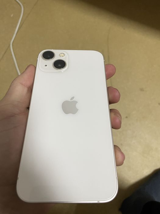 Айфон 13 продам.