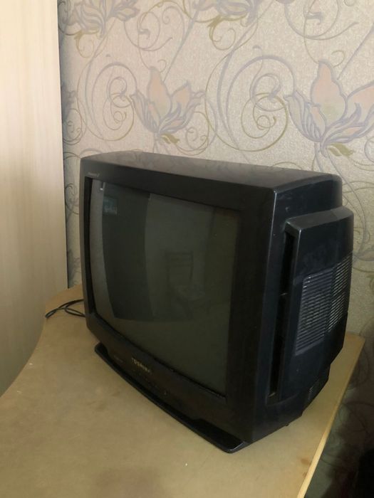 Продаю телевизор за 5000тг