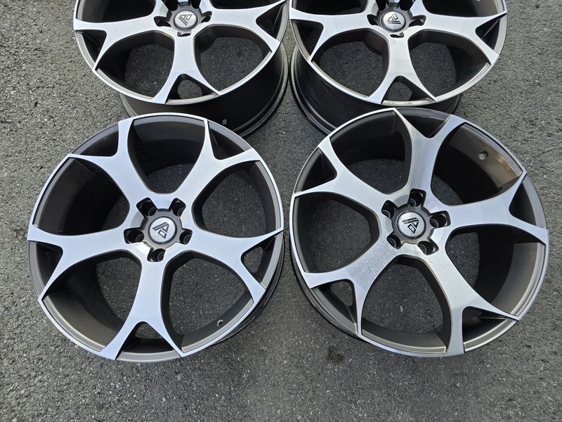 22цола Jeep 5x127 Dodge Durango 5х125 Додж Дуранго