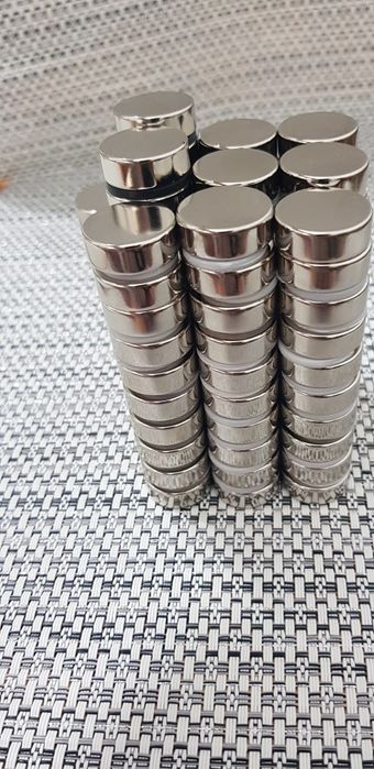 Magneti Neodim N52, pentru generatoare, diametru 20/10 mm
