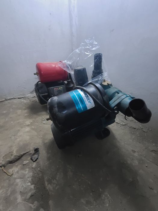 Suv nasos ishlatilgan ishlab duribdi narxi 2 nasos 500 000 SO'M barama