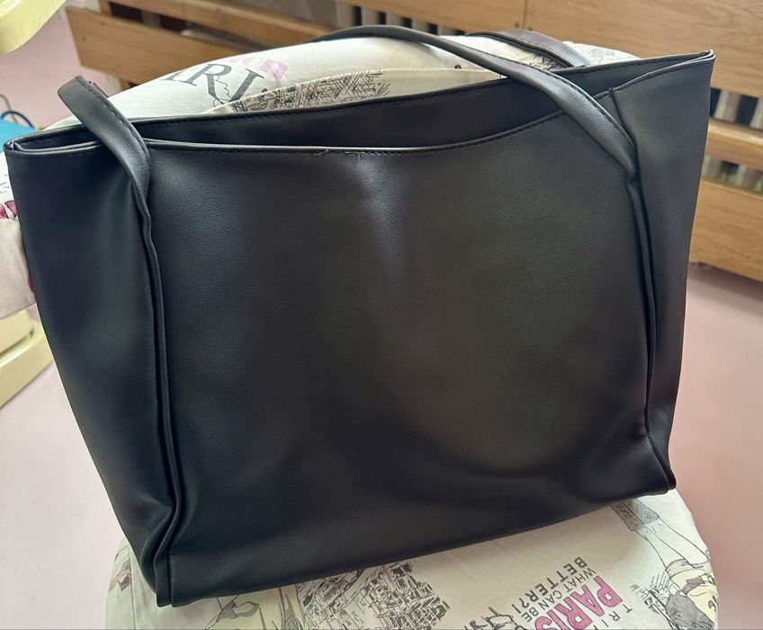 Стилна дамска чанта