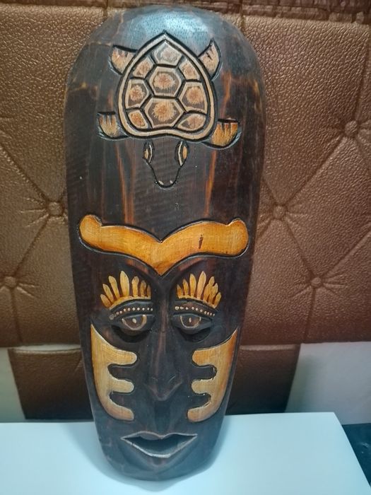 Маска за стена-дърворезба-30см.-2 модела