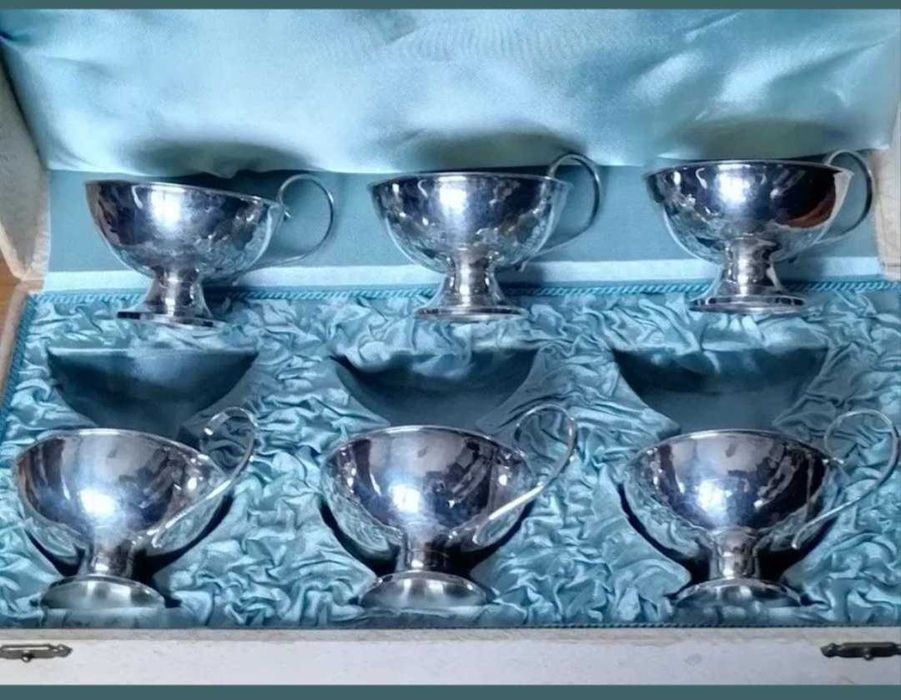 Cescute argint suedia