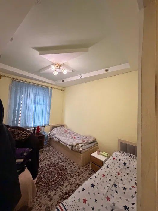 Квартира на Караташ -Мечеть 3/1/5 общ пл 76м,балкон 2*6