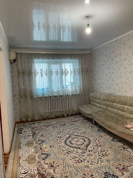 Аскарованын бойында Этаж үй сатылады