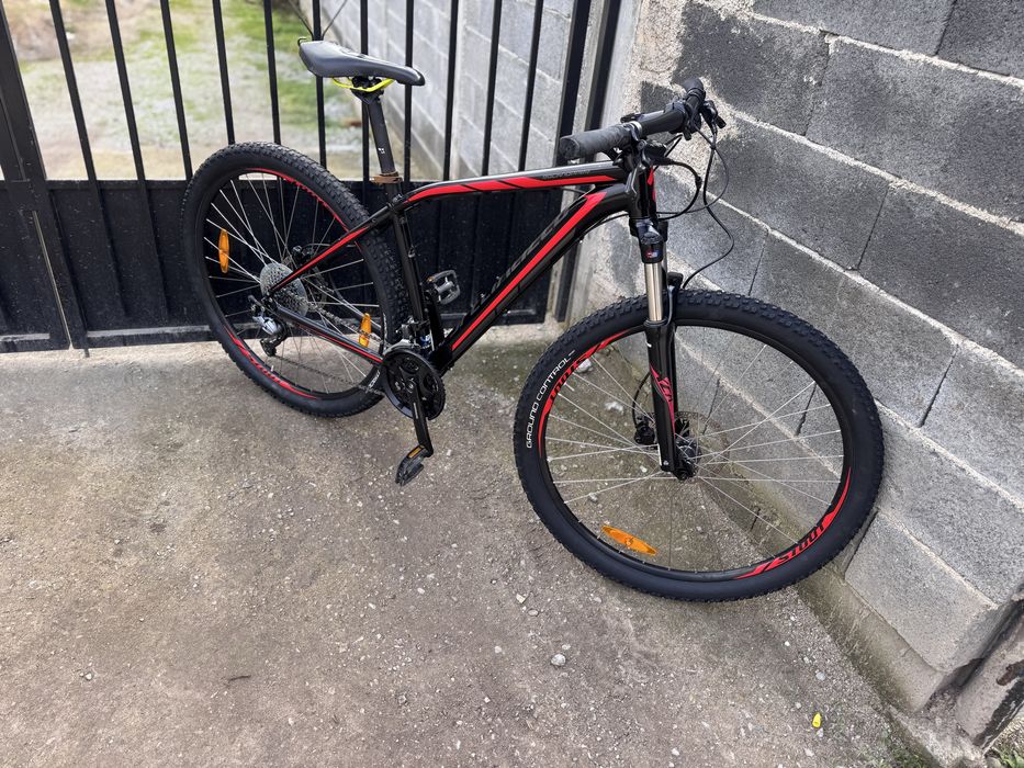 Велосипед Specialized Rockhopper 29 цола