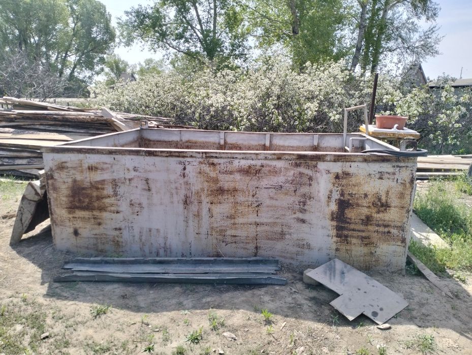 Железо продам басейн